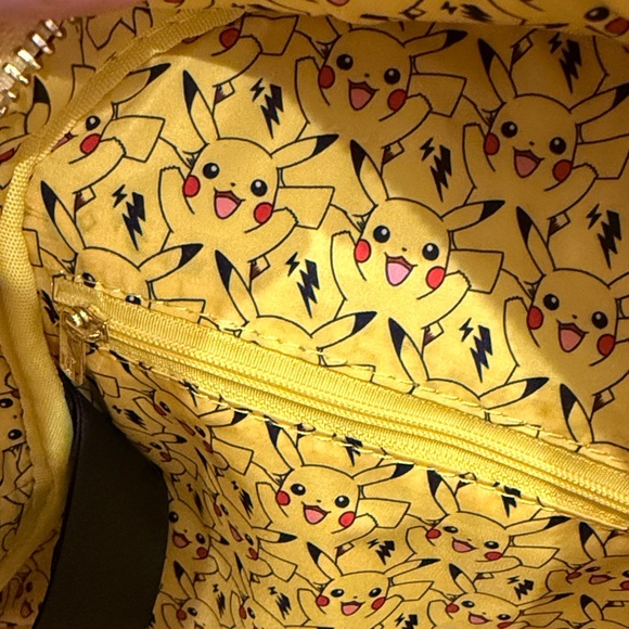 Pikachu Yellow Mini Backpack - Picture 4 of 6